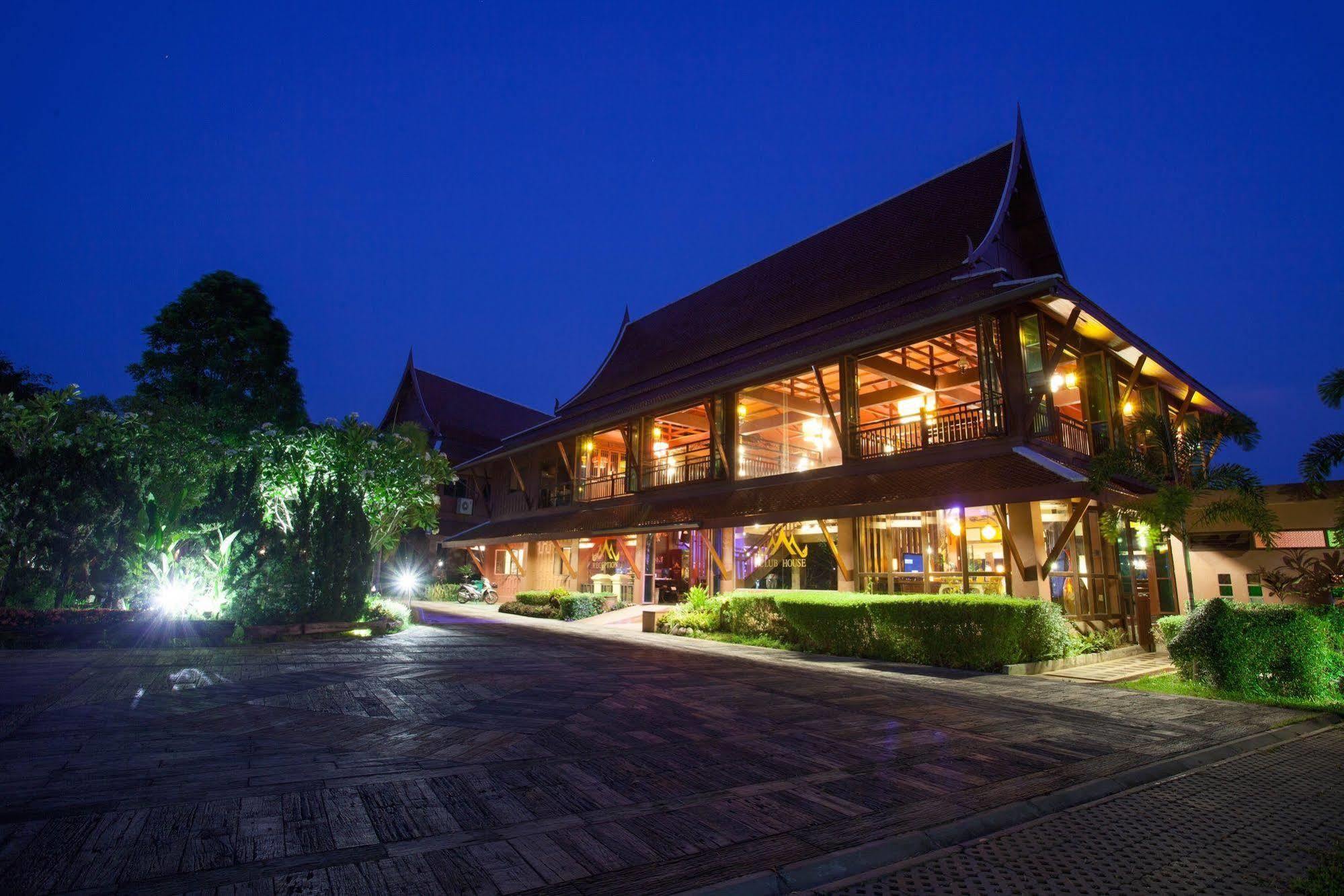 Baan Suchadaa Lampang Resort (Adults Only) Buitenkant foto